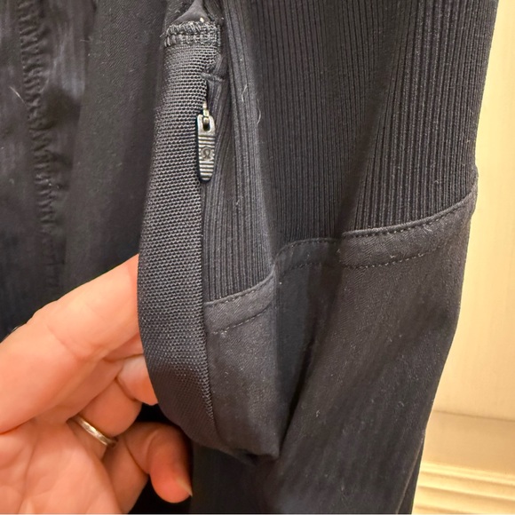 Lululemon Dance Studio Joggers - Picture 4 of 6